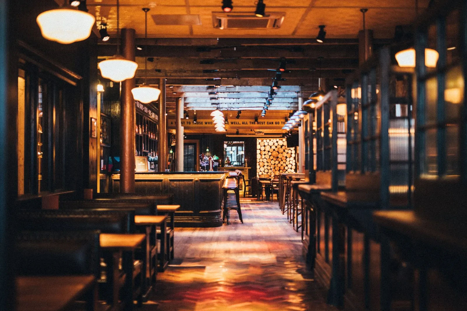 White's Tavern — photo 2